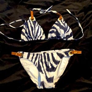 ViX Paula Hermanny Bikini